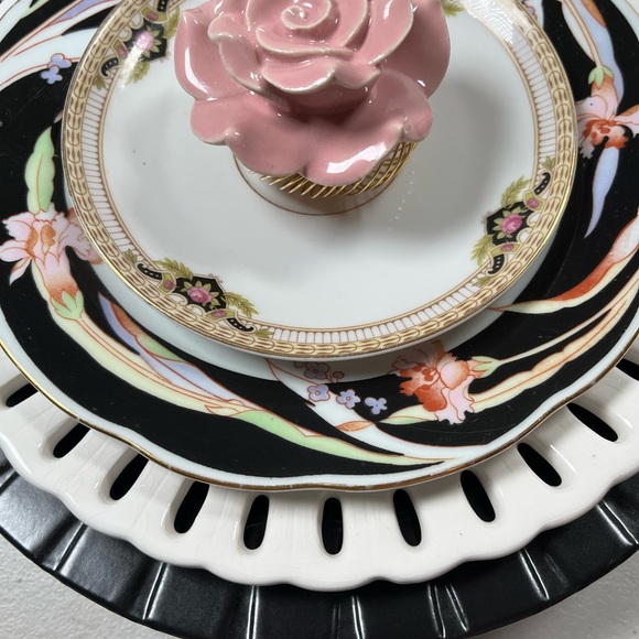 Floral Decorative Plate with Pink Rose Center - Picture 3 of 7